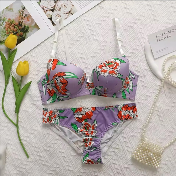 Coral Floral Bra | Panty Lingerie Set - Picture 9 of 10